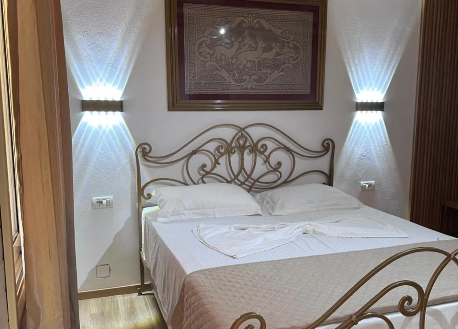 Nashos Bungalows Himare Fshat