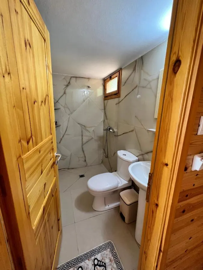 Nashos Bungalows Himare Fshat 3*,  Albania