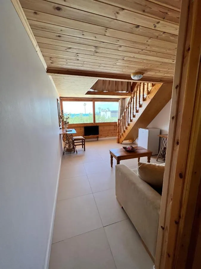 Nashos Bungalows Himare Fshat Campsite
